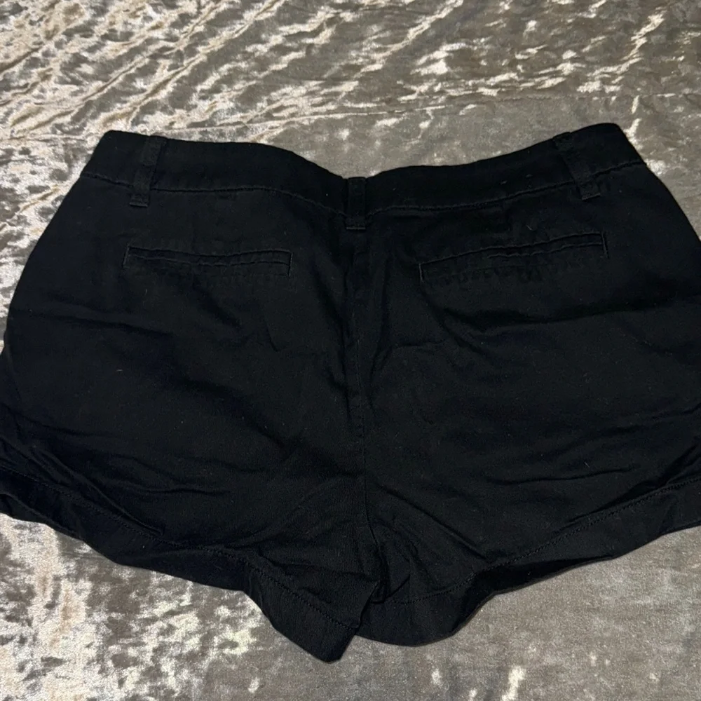J. Crew Black Women's Shorts Size 12 - Picture 3 of 3